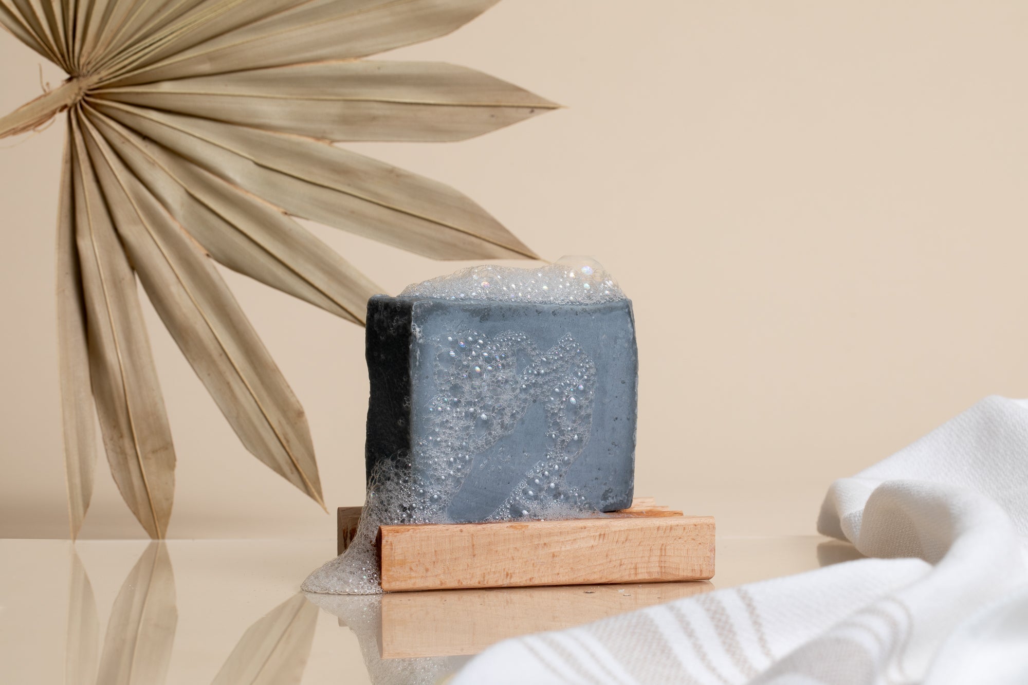 Why Tea Tree Soap Is One of the Best Soaps for Acne-Prone Skin
