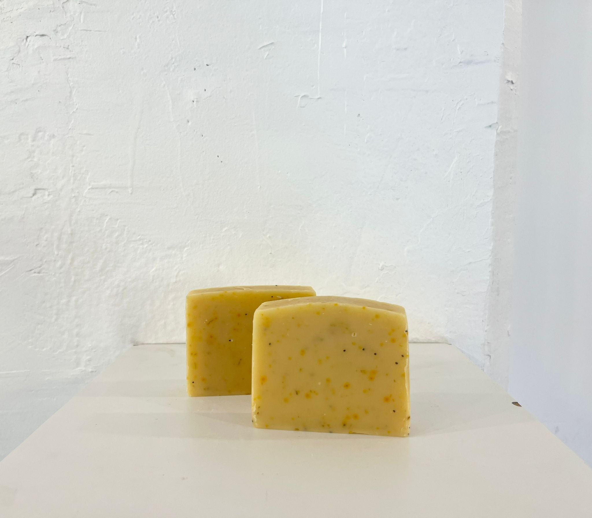 2x Yellow Cab Soap bars product made by Mumu Bath